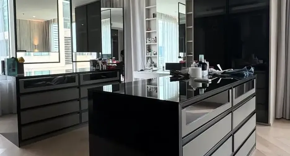 Condo en alquiler de 2 habitaciones en Sathon, Bangkok