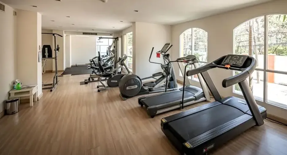 For sale 2 bedrooms condo in Khlong Toei, Bangkok