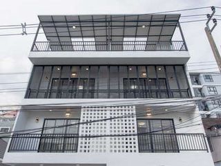 For sale 4 bed office in Huai Khwang, Bangkok