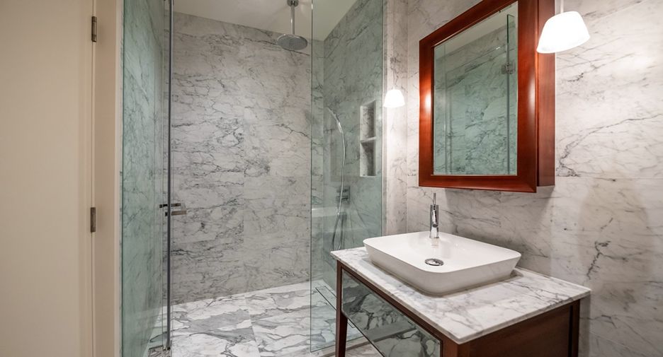 For sale 2 bedrooms condo in Watthana, Bangkok