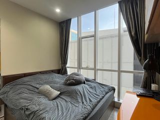 À vendre 2 chambres condo à Sathon, Bangkok