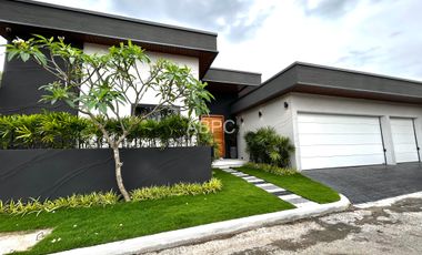 Haus zum Kauf mit 4 Zimmer in East Pattaya, Pattaya