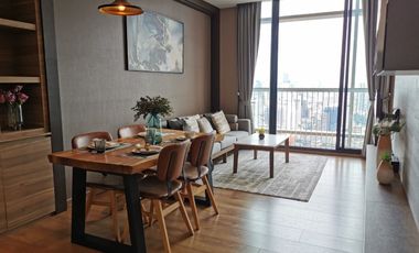 For rent 2 bed condo in Khlong Toei, Bangkok