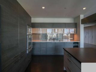 For sale 4 Beds condo in Pathum Wan, Bangkok
