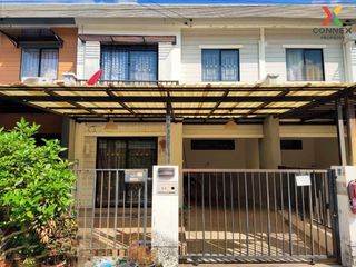 For sale 3 bed townhouse in Bang Khae, Bangkok