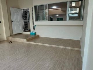 For sale 3 bed townhouse in Mueang Nonthaburi, Nonthaburi