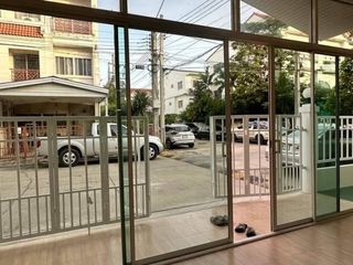 For sale 3 bed townhouse in Mueang Nonthaburi, Nonthaburi