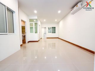 For sale 5 Beds townhouse in Bang Kruai, Nonthaburi