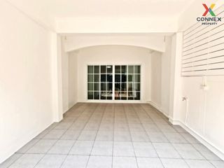 For sale 4 bed townhouse in Krathum Baen, Samut Sakhon