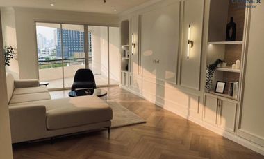 For sale 3 bed condo in Watthana, Bangkok