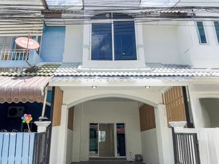 For sale 3 Beds townhouse in Phutthamonthon, Nakhon Pathom
