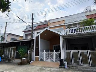 For sale 2 Beds townhouse in Lam Luk Ka, Pathum Thani