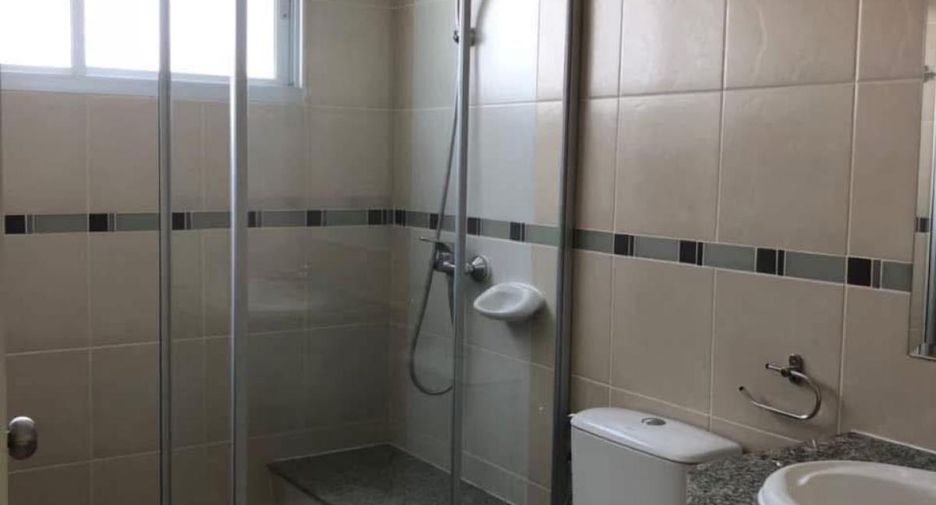 For rent 2 Beds condo in Bangkok Yai, Bangkok