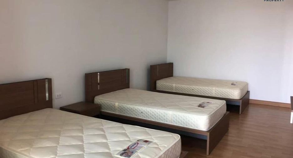 For rent 2 Beds condo in Bangkok Yai, Bangkok