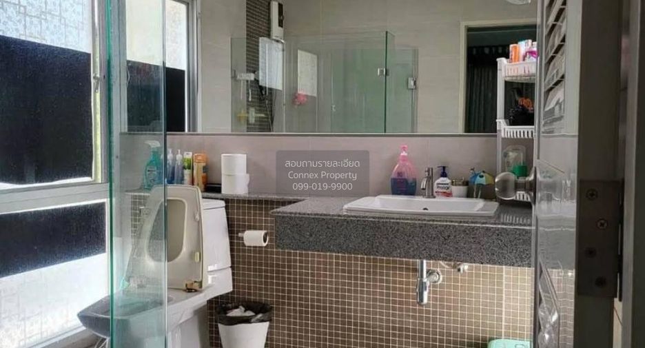 For rent 3 bedrooms house in Lat Krabang, Bangkok