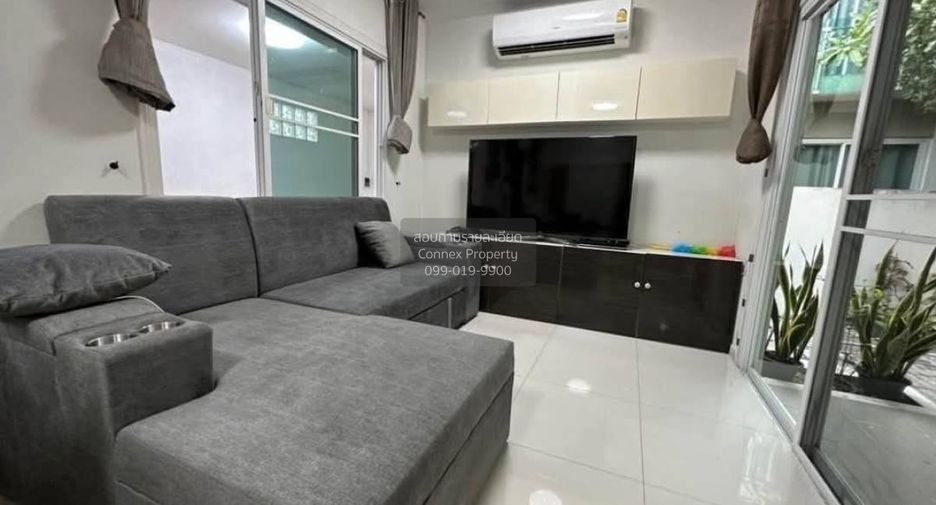 For rent 3 bedrooms house in Lat Krabang, Bangkok