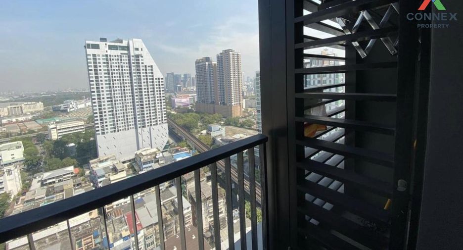 For rent 1 bed condo in Phaya Thai, Bangkok
