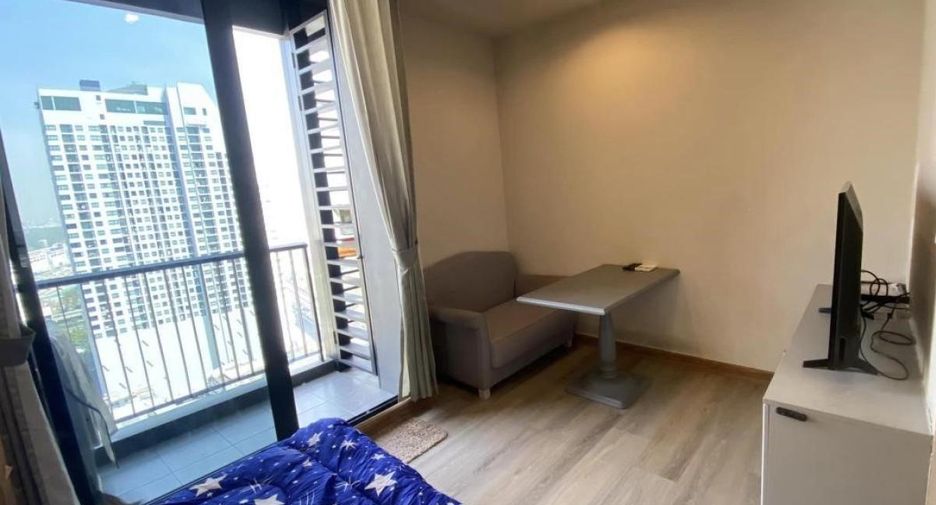 For rent 1 bed condo in Phaya Thai, Bangkok
