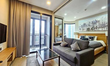 Condo en alquiler de 1 habitaciones en Khlong Toei, Bangkok