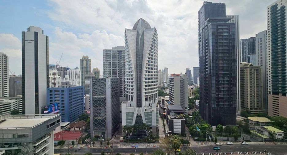Condo en alquiler de 1 habitaciones en Khlong Toei, Bangkok
