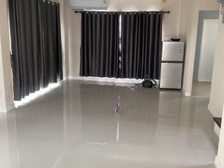For rent 3 bed house in Mueang Samut Sakhon, Samut Sakhon