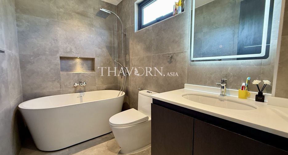 Casa en venta de 3 habitaciones en Bang Lamung, Chonburi