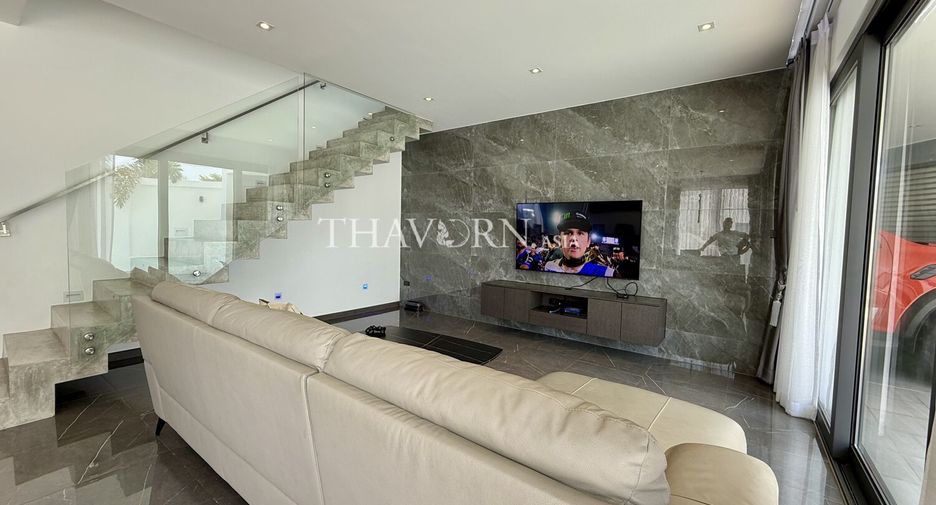 Casa en venta de 3 habitaciones en Bang Lamung, Chonburi