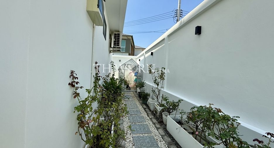 Casa en venta de 3 habitaciones en Bang Lamung, Chonburi