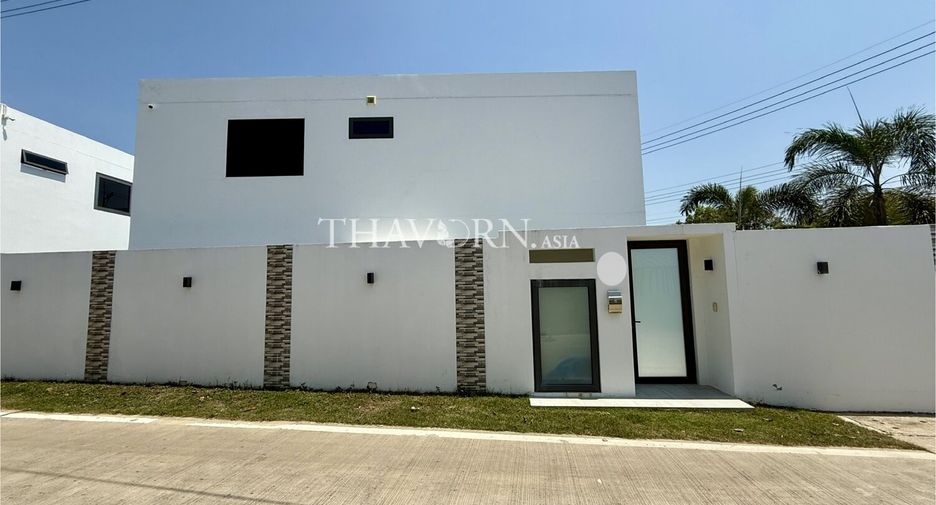 Casa en venta de 3 habitaciones en Bang Lamung, Chonburi