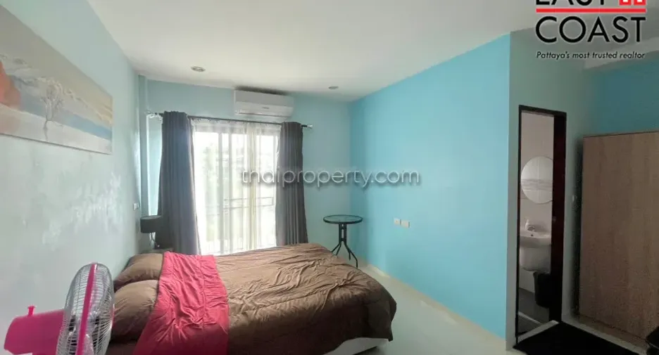 For rent and for sale 4 bedrooms house in Bang Lamung, Chonburi