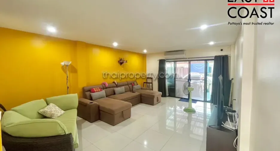 For rent and for sale 4 bedrooms house in Bang Lamung, Chonburi