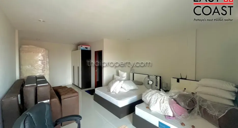 For rent and for sale 4 bedrooms house in Bang Lamung, Chonburi