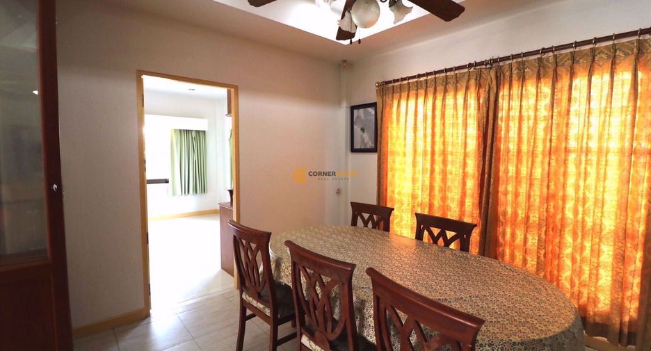 Casa en alquiler y en venta de 4 habitaciones en East Pattaya, Pattaya