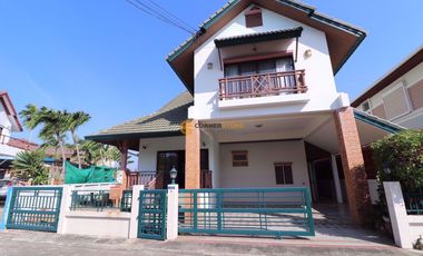 For rent and for sale 4 bedrooms house in East Pattaya, Pattaya