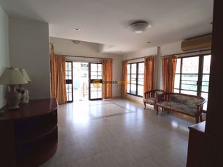 À louer et à vendre 4 chambres maison à Bang Lamung, Chonburi