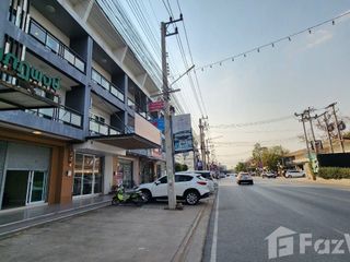 For sale 3 bed townhouse in Mueang Nakhon Ratchasima, Nakhon Ratchasima