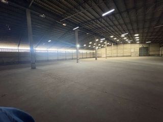 For rent warehouse in Pak Kret, Nonthaburi