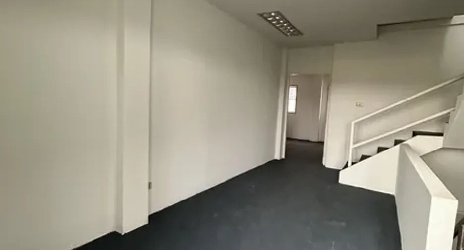 For rent retail Space in Phra Khanong, Bangkok