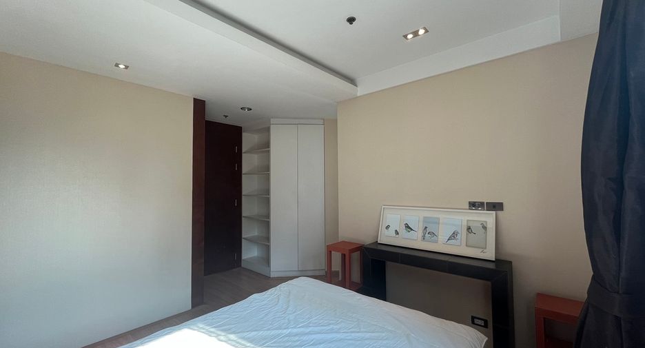 À vendre 1 chambre condo à Sathon, Bangkok