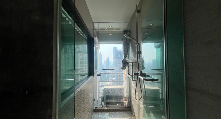 À vendre 1 chambre condo à Sathon, Bangkok