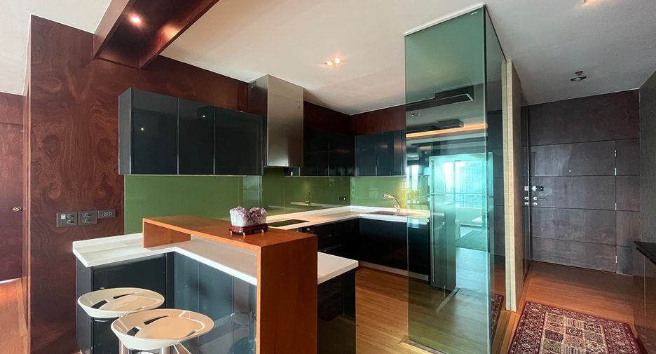À vendre 1 chambre condo à Sathon, Bangkok