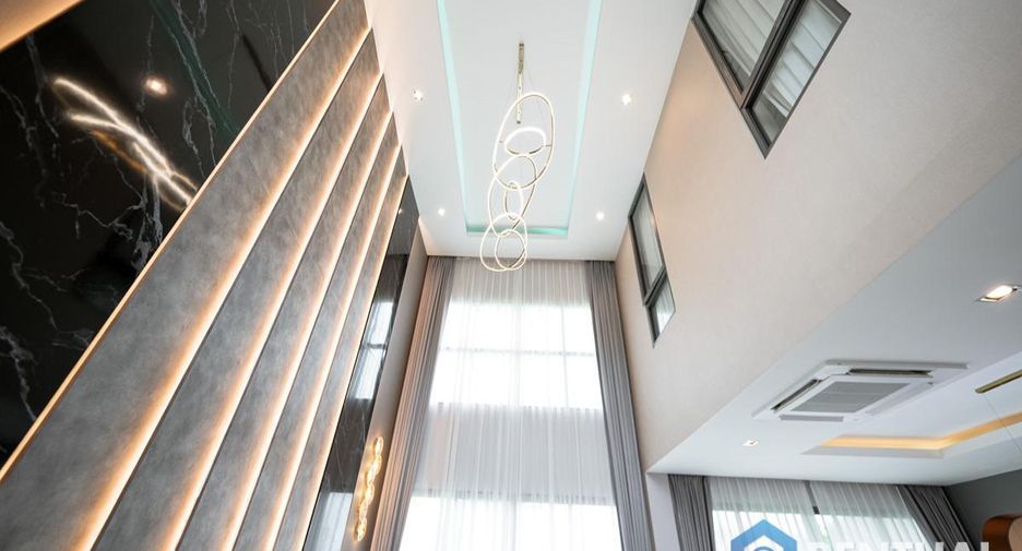 For sale 4 ベッドルーム house in East Pattaya, Pattaya