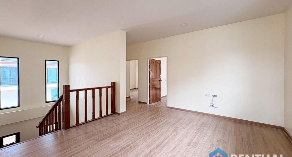 Haus zum Kauf mit 3 Zimmer in Bang Lamung, Chonburi