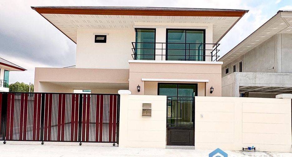 Haus zum Kauf mit 3 Zimmer in Bang Lamung, Chonburi