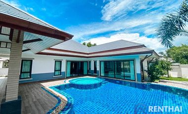 À vendre 3 chambres maison à Huay Yai, Pattaya