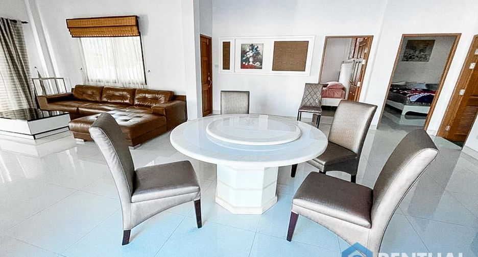 À vendre 3 chambres maison à Huay Yai, Pattaya