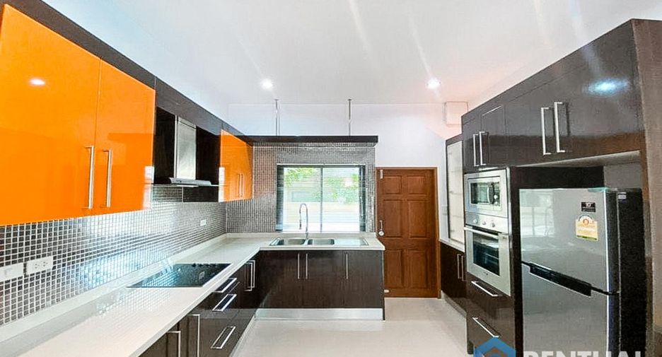 À vendre 3 chambres maison à Huay Yai, Pattaya