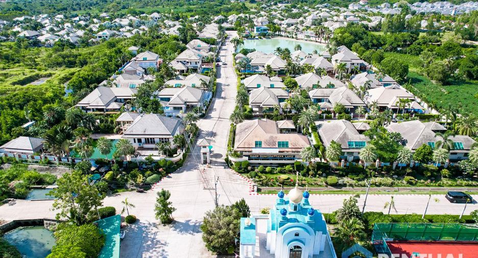 À vendre 3 chambres maison à Huay Yai, Pattaya