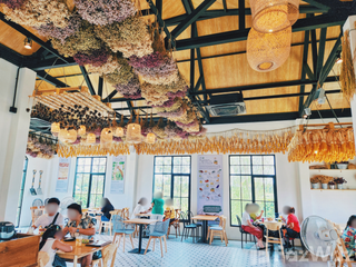 For sale retail Space in Sam Phran, Nakhon Pathom