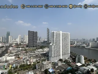 Condo en venta de 3 habitaciones en Bang Kho Laem, Bangkok